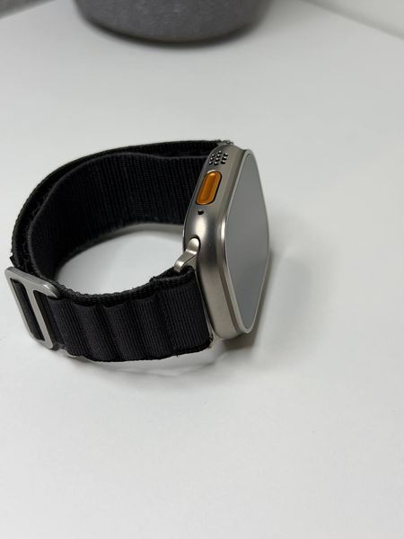 Apple Watch Ultra 49mm 2 фото