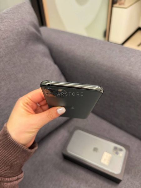 iPhone 11 Pro Max 64GB 7835 фото
